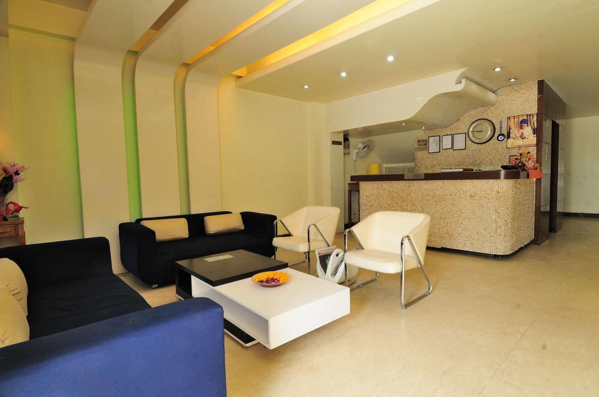 ניו דלהי Sisley The Boutique Hotel מראה חיצוני תמונה