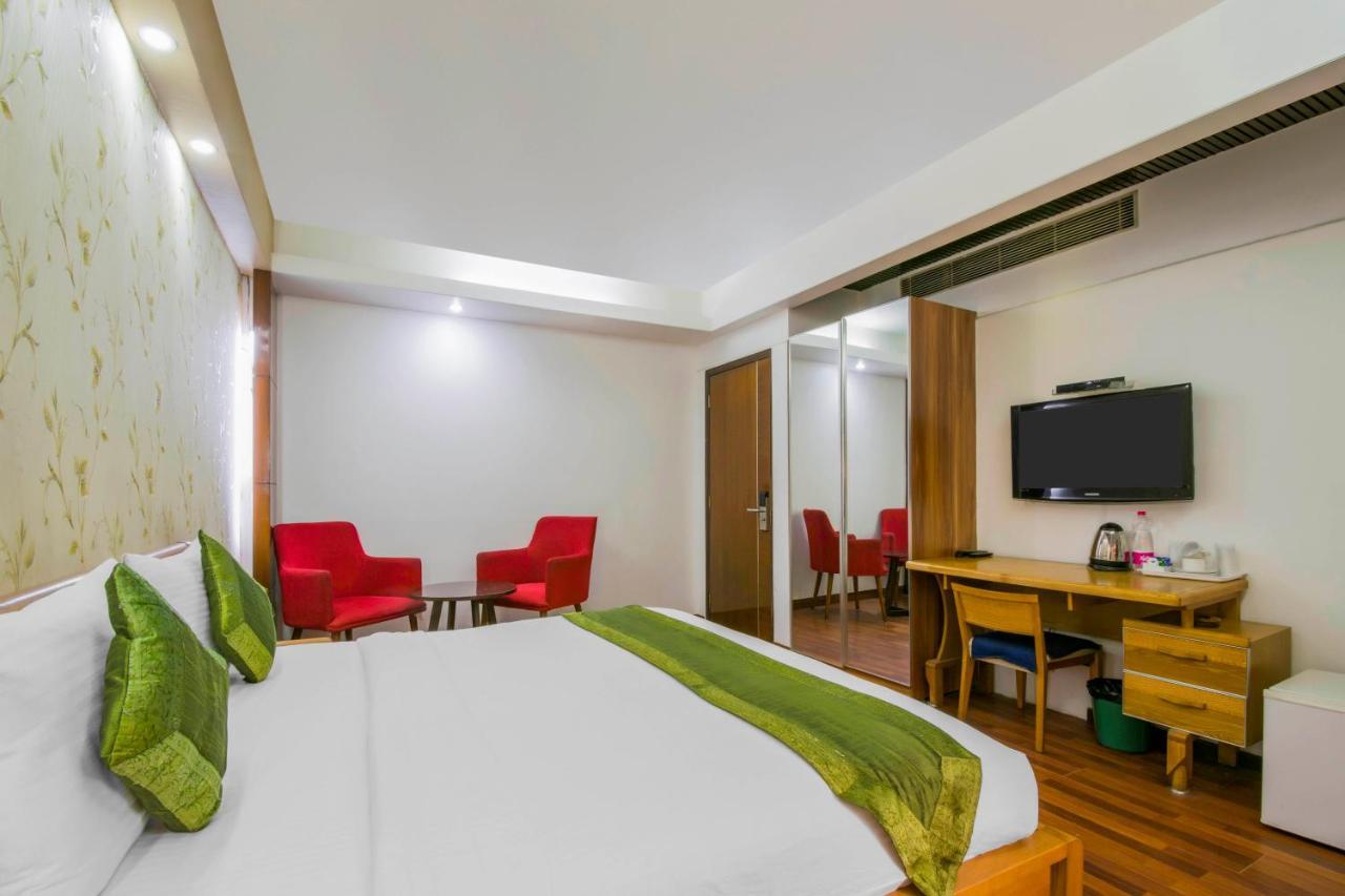 ניו דלהי Sisley The Boutique Hotel מראה חיצוני תמונה